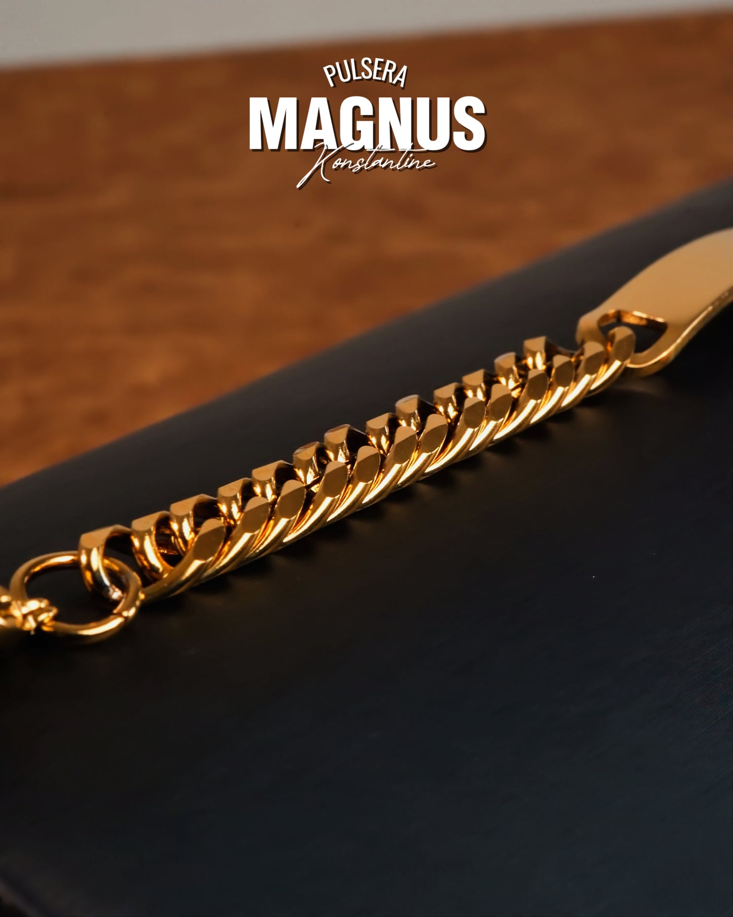 Esclava Magnus